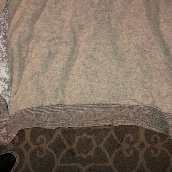 Men’s j crew pullover sweater - Picture 3 of 3